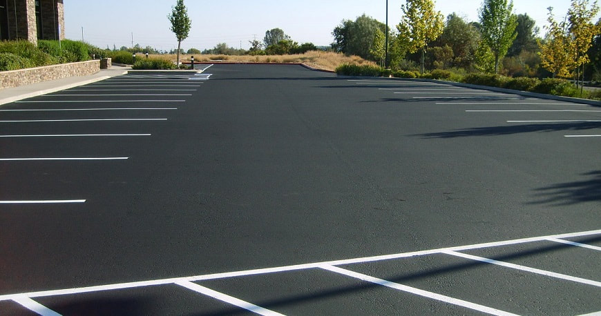 parking lot cleaning service near Dallas TX